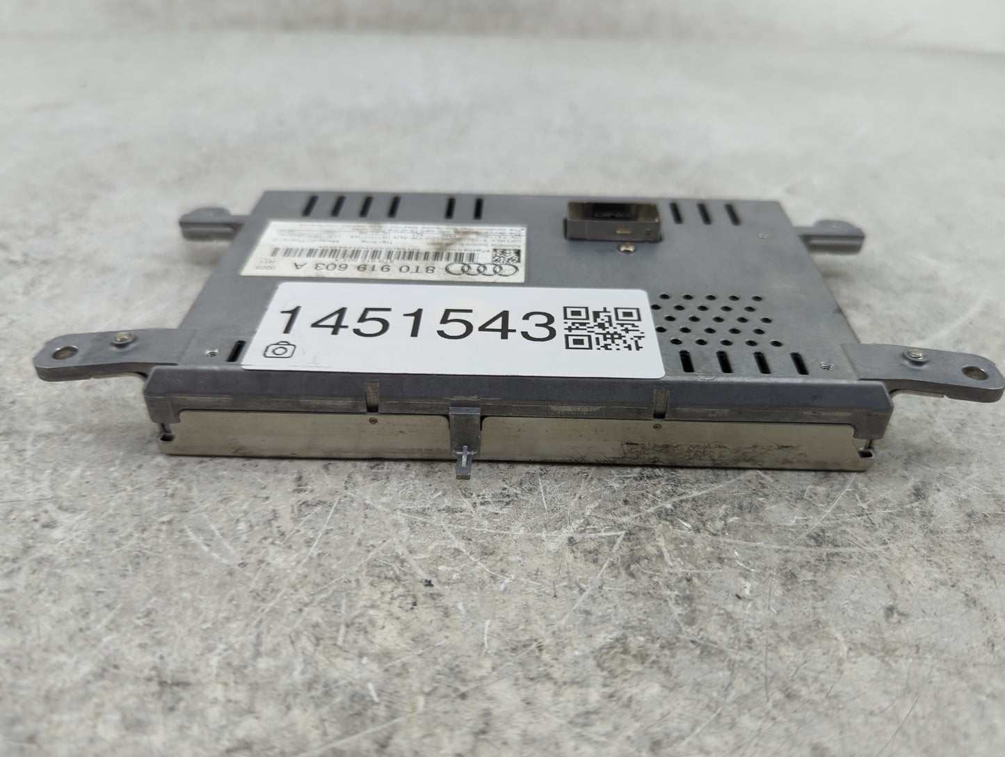 2009-2016 Audi A4 Information Display Screen - Oemusedautoparts1.com