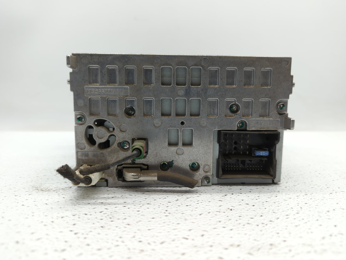2009 Audi A4 Radio AM FM Cd Player Receiver Replacement P/N:8T1 035 195 L 8T1 035 195 AD, 8T1 035 186 R Fits OEM Used Auto P