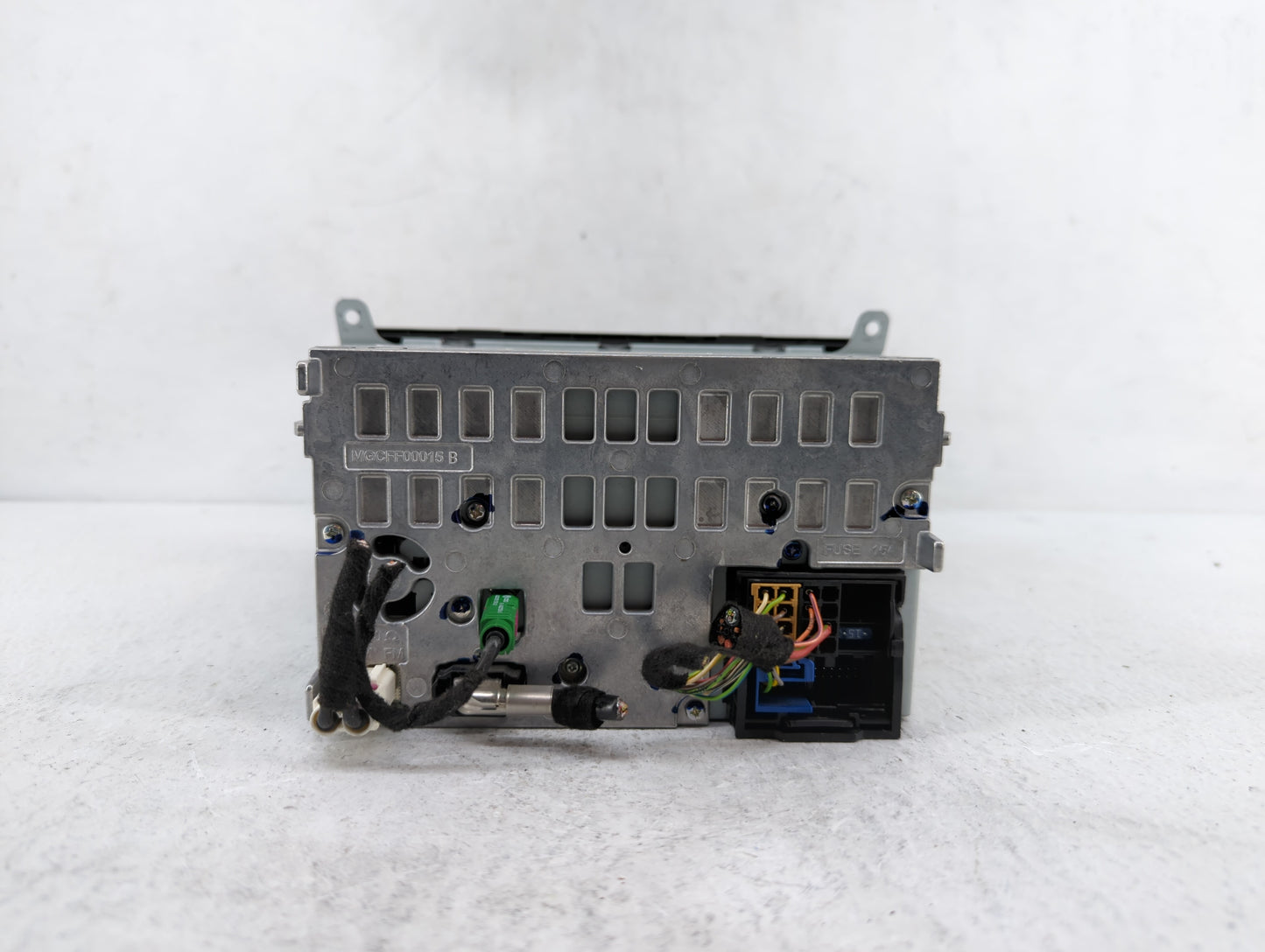 2009 Audi A4 Radio AM FM Cd Player Receiver Replacement P/N:8T1 035 195 L 8T1 035 195 AD, 8T1 035 186 R Fits OEM Used Auto P