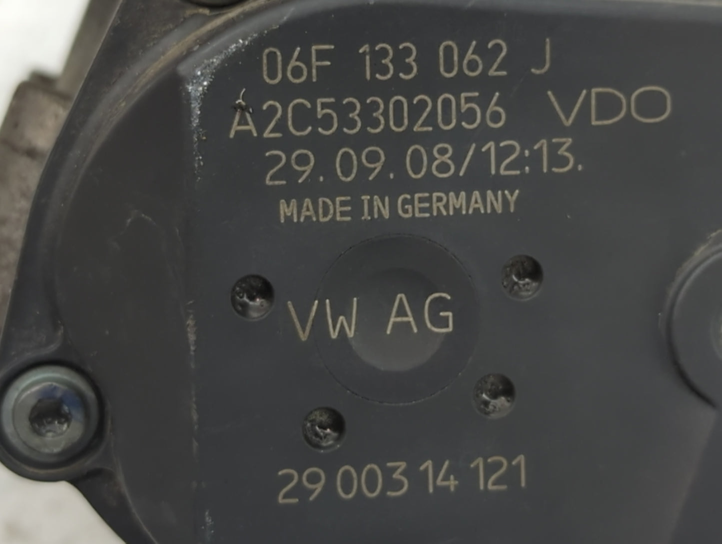 2005-2016 Audi A4 Throttle Body P/N:A2C53302056 06F 133 062 J Fits OEM Used Auto Parts - Oemusedautoparts1.com