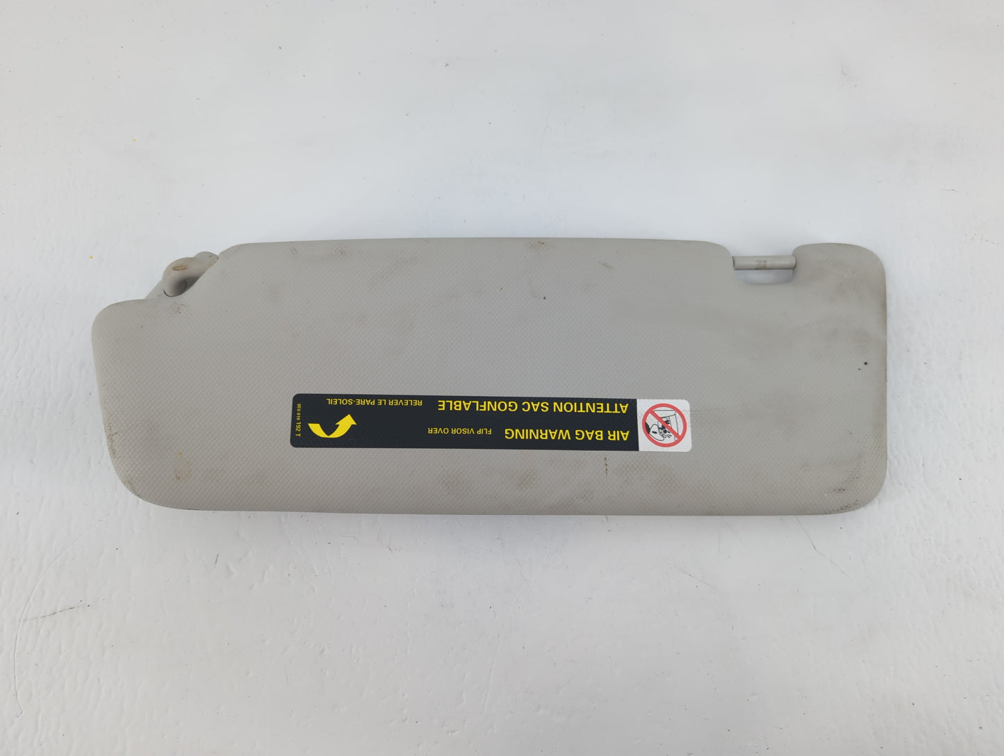 2009-2012 Audi A4 Sun Visor Shade Replacement Passenger Right Mirror Fits Fits 2009 2010 2011 2012 OEM Used Auto Parts - Oem