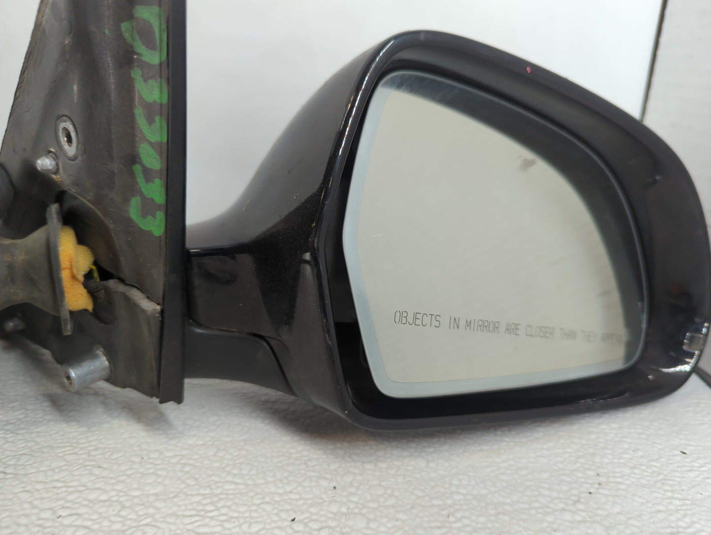 2009-2009 Audi A4 Passenger Right Side View Manual Door Mirror Black - Oemusedautoparts1.com