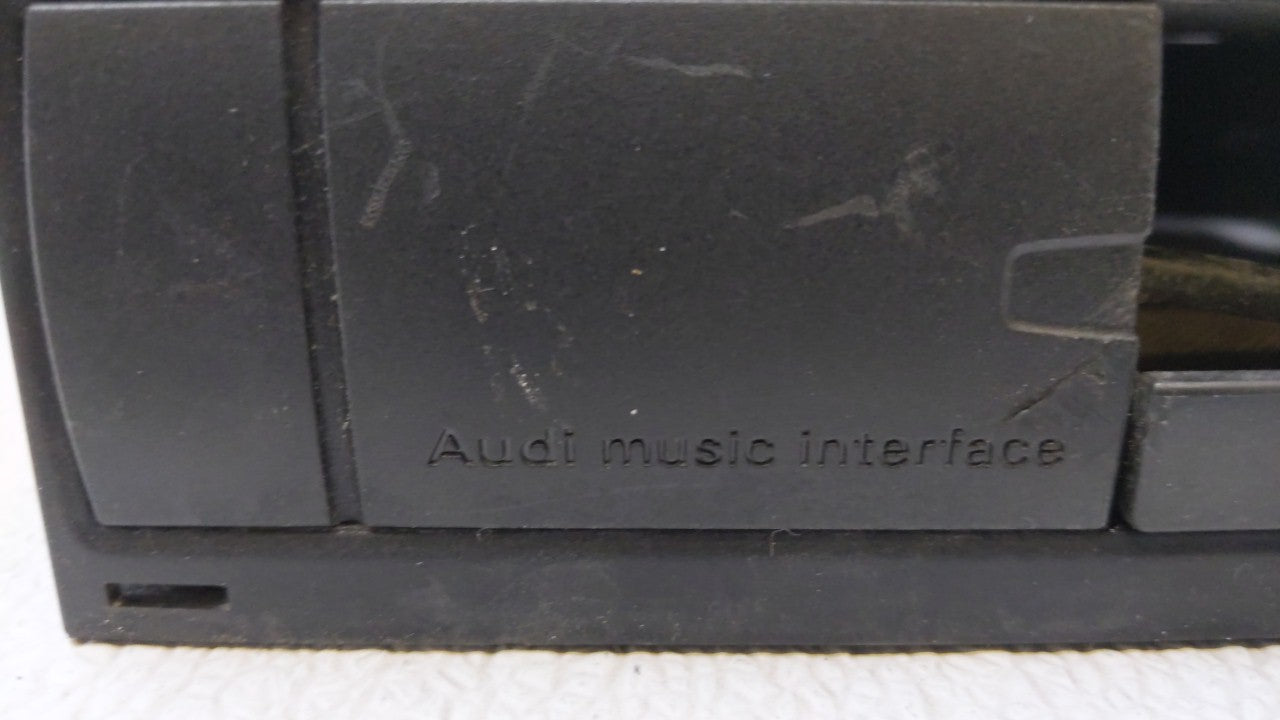 2009 Audi A4 Am Fm Cd Player Radio Receiver - Oemusedautoparts1.com