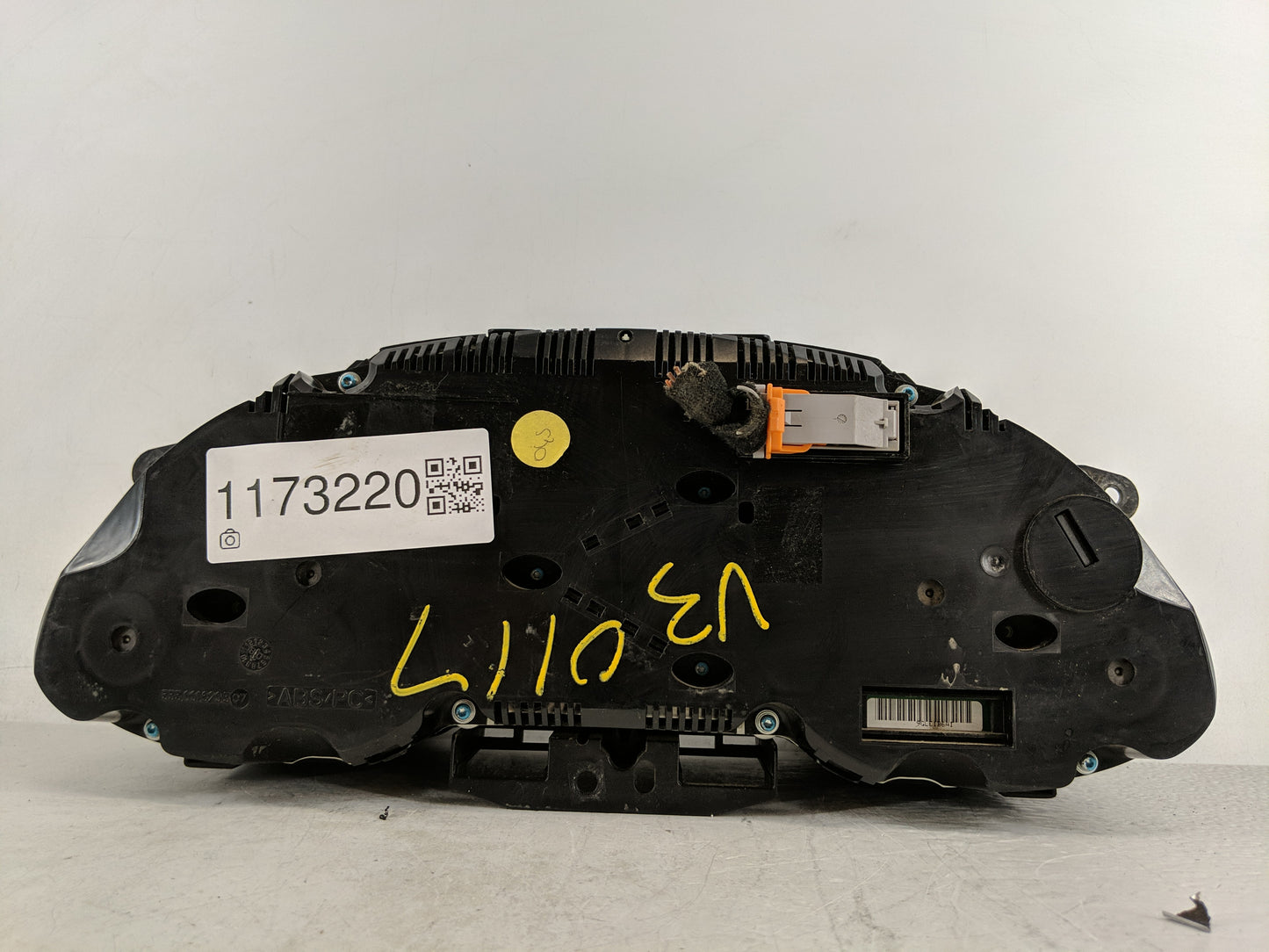 2008-2009 Audi A5 Instrument Cluster Speedometer Gauges P/N:9GLE1B6AI Fits Fits 2008 2009 OEM Used Auto Parts - Oemusedautop