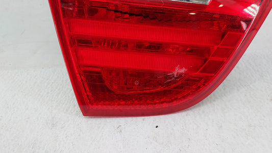 2009-2011 Bmw 323i Tail Light Assembly Driver Left OEM P/N:7154155 7289427 Fits Fits 2009 2010 2011 OEM Used Auto Parts
