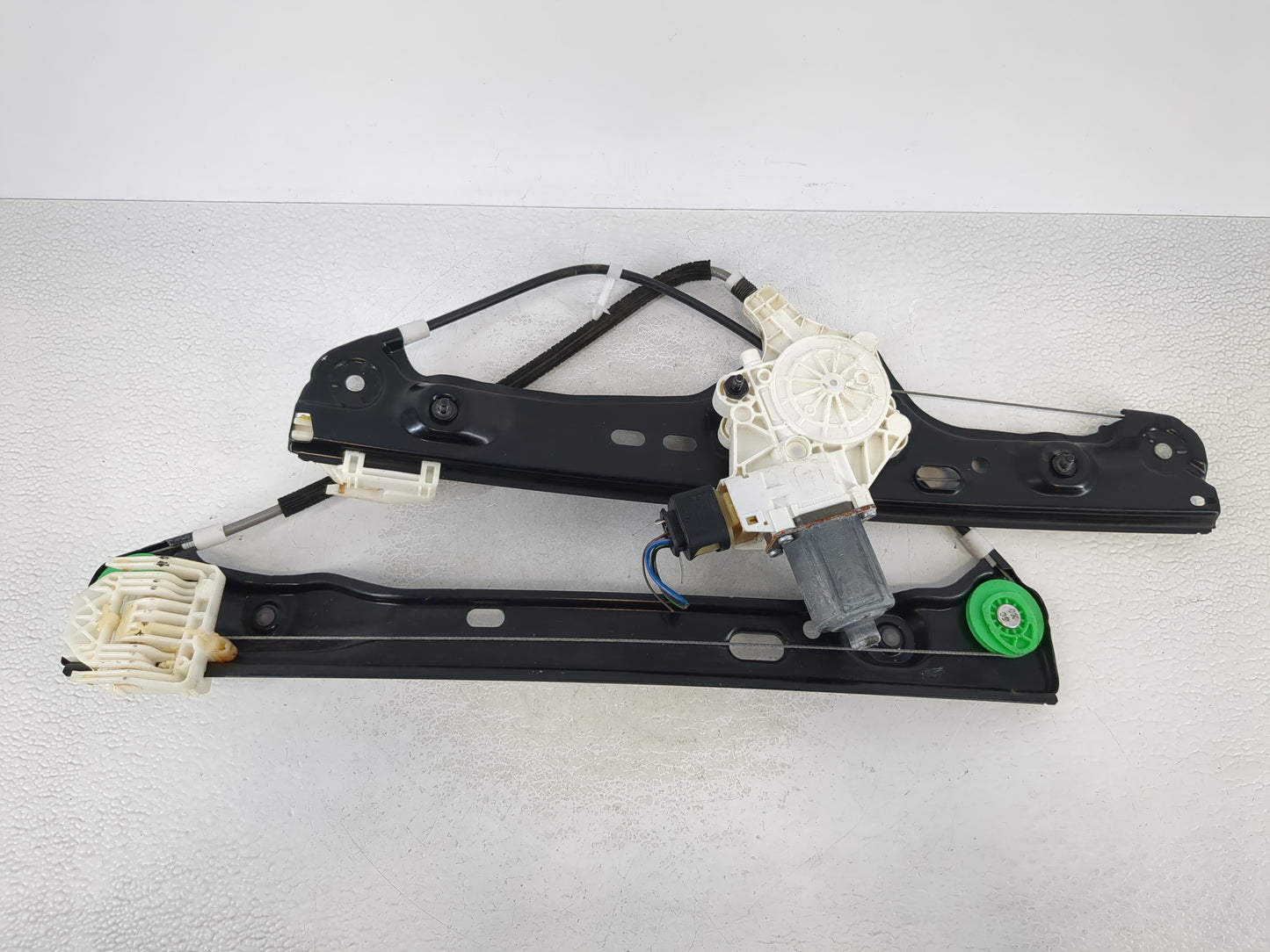 2007-2012 Bmw 328i Used Window Regulator Passenger Front - Oemusedautoparts1.com