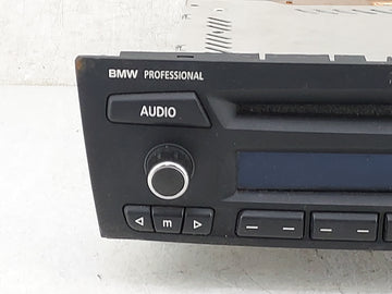 2008-2009 Bmw 328i Radio AM FM Cd Player Receiver Replacement P/N:65129199389-02 9199389-02, 13264010 Fits Fits 2008 2009 OEM Used Auto Parts