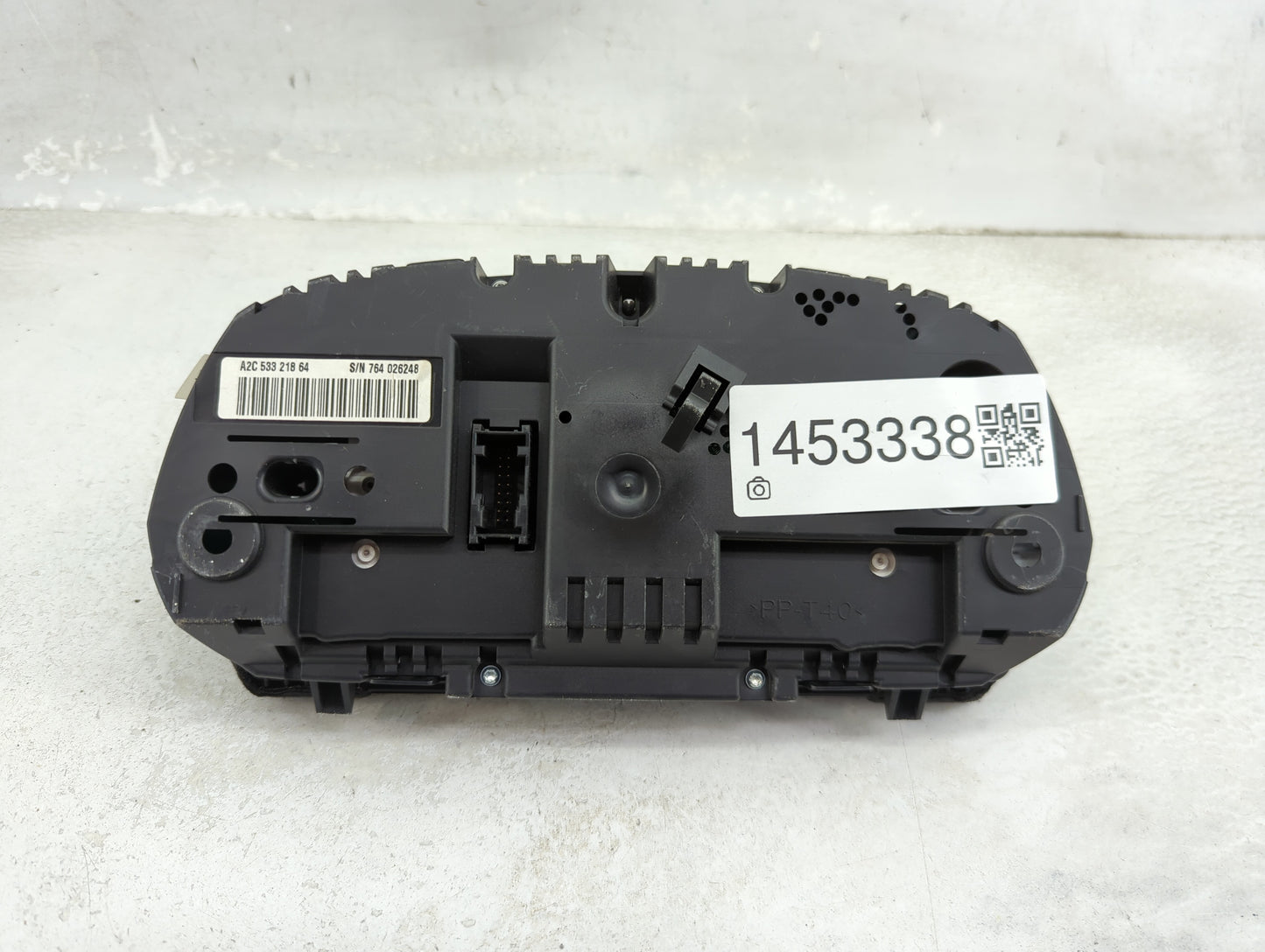 2009-2012 Bmw 335 Instrument Cluster Speedometer Gauges P/N:9187084-01 14369510 Miles:86K Fits Fits 2009 2010 2011 2012 OEM