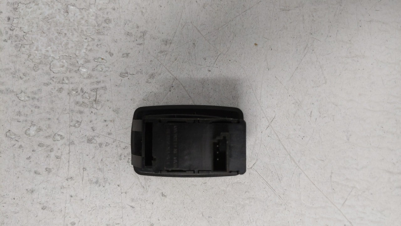 2009 Bmw 335i Passeneger Right Power Window Switch 6 945 874|6945874 - Oemusedautoparts1.com