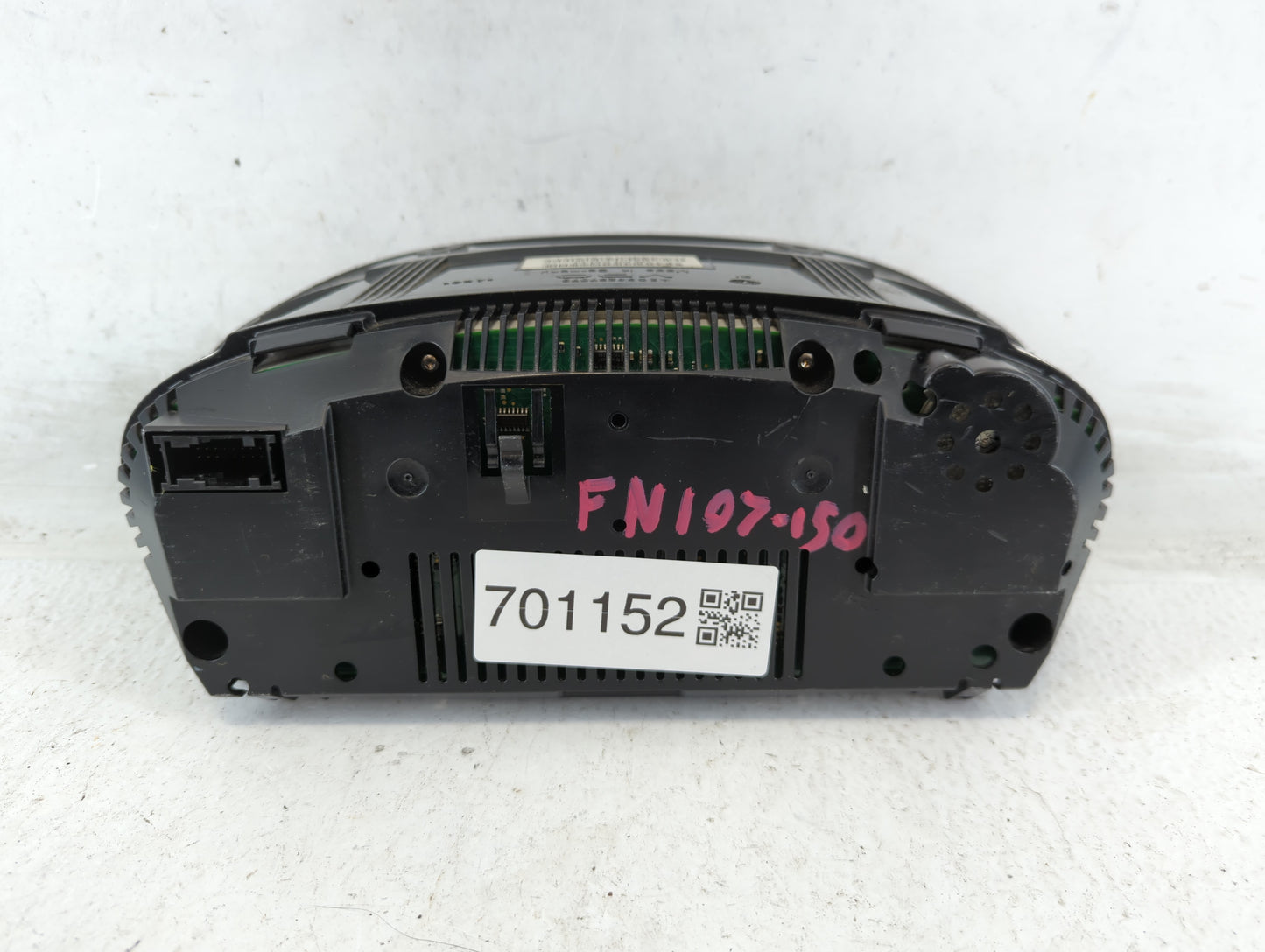 2008-2010 Bmw 528i Instrument Cluster Speedometer Gauges P/N:110 080 398 Fits Fits 2008 2009 2010 OEM Used Auto Parts - Oemu