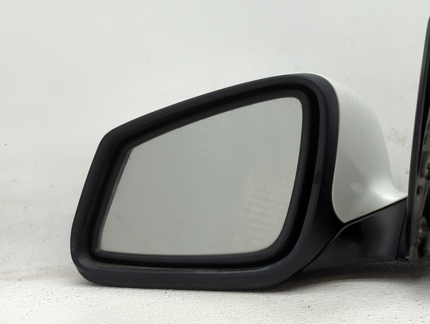 2009-2012 Bmw 750i Driver Side View Mirror - Left Door Mirror OEM Used - Oemusedautoparts1.com