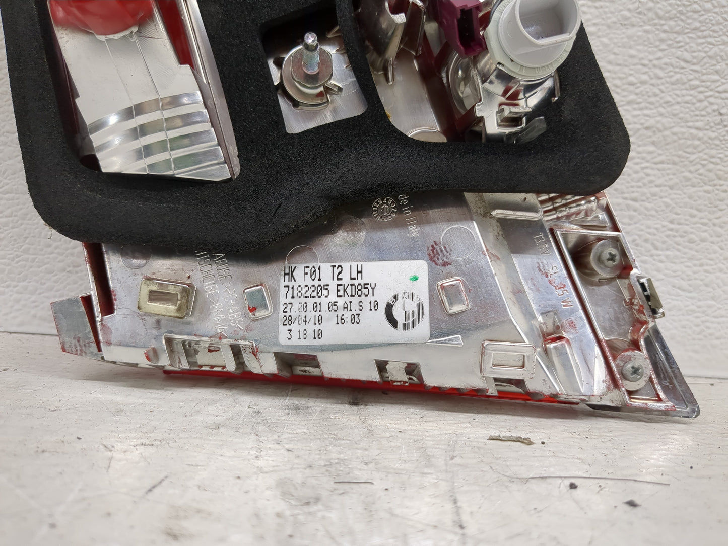 2009 Bmw 750li Tail Light Assembly Driver Left OEM P/N:7182205 EKD85Y Fits Fits 2010 2011 2012 OEM Used Auto Parts - Oemused