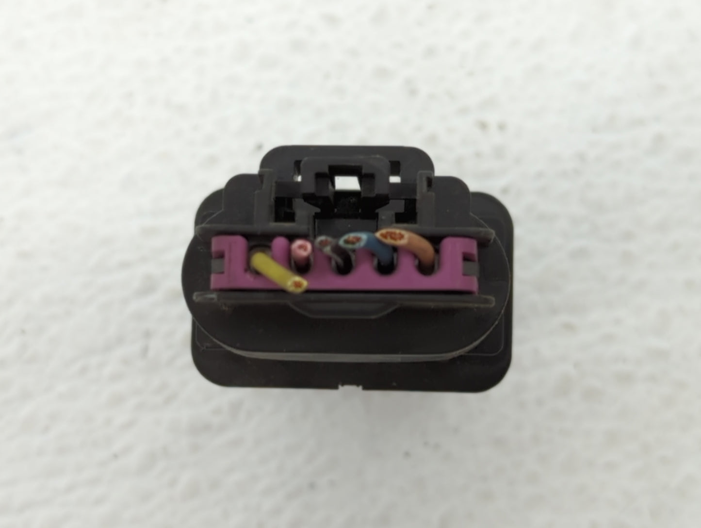 Buick Enclave Mass Air Flow Meter Maf - Oemusedautoparts1.com