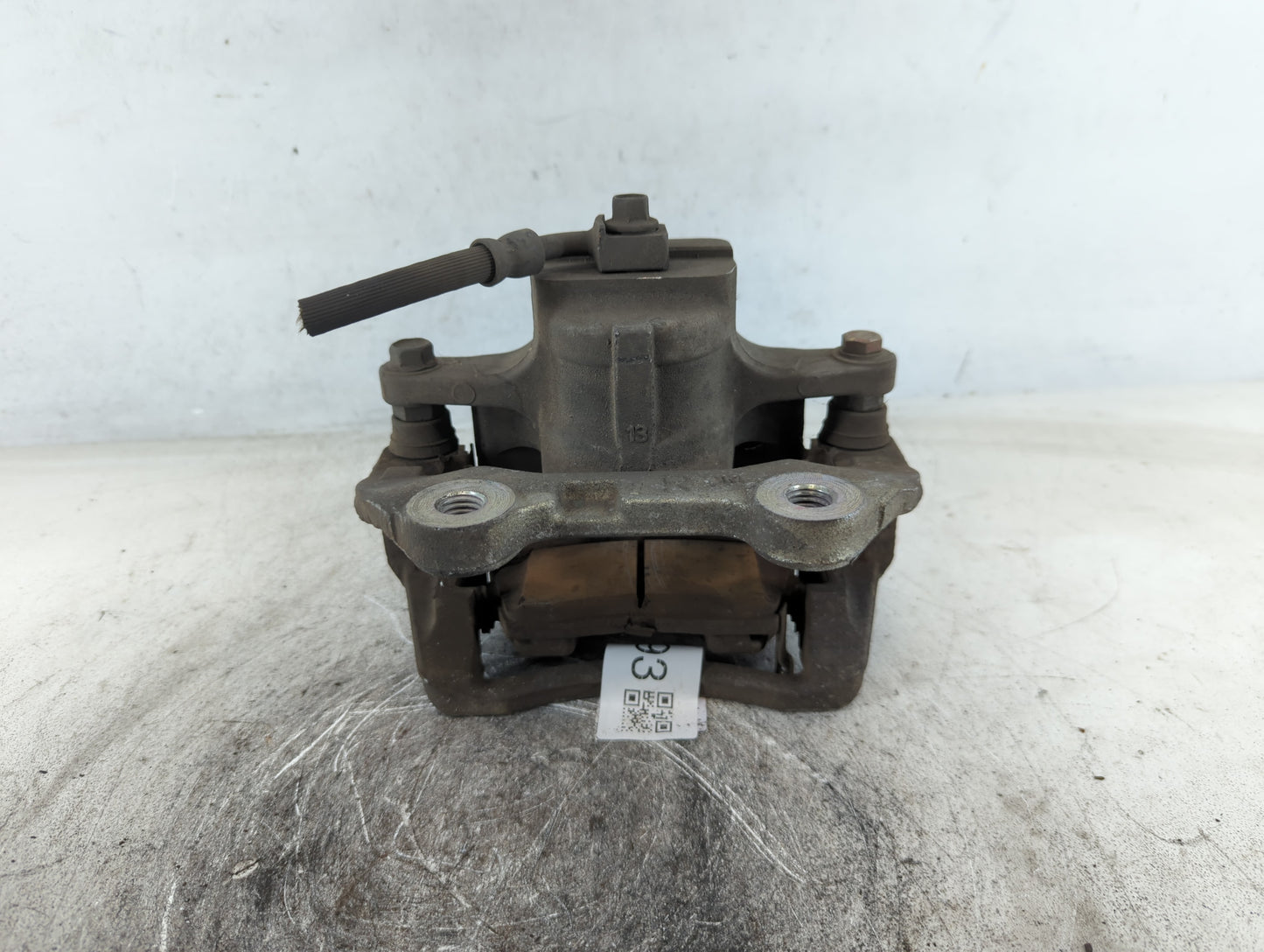 2008-2017 Buick Enclave Front Passenger Right Brake Caliper - Oemusedautoparts1.com