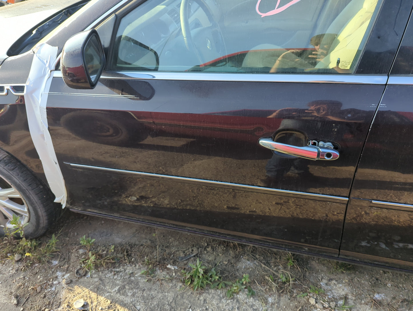 2006-2011 Buick Lucerne Driver Front Door Oem - Oemusedautoparts1.com