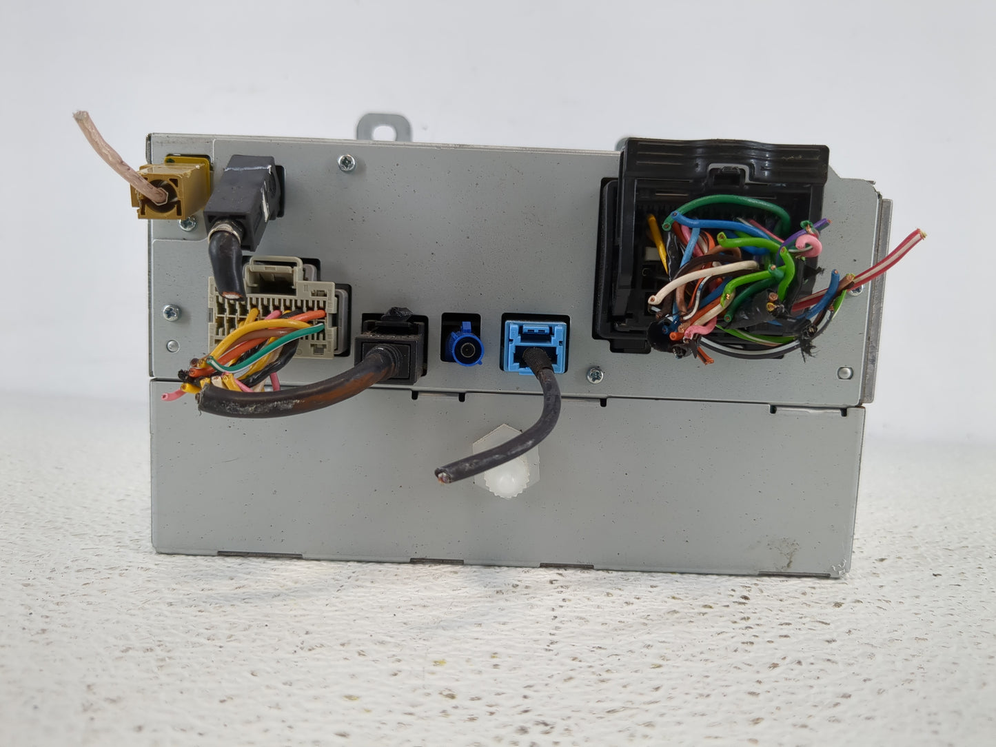 2008-2012 Cadillac Cts Radio AM FM Cd Player Receiver Replacement P/N:25979736 Fits Fits 2008 2009 2010 2011 2012 OEM Used A