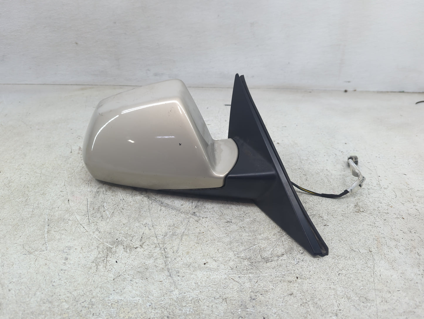 2008-2014 Cadillac Cts Passenger Side View Mirror - Right Door Mirror OEM Used - Oemusedautoparts1.com