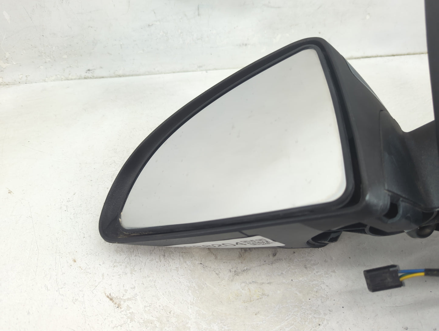 2005-2010 Chevrolet Cobalt Driver Side View Mirror - Left Door Mirror OEM Used - Oemusedautoparts1.com