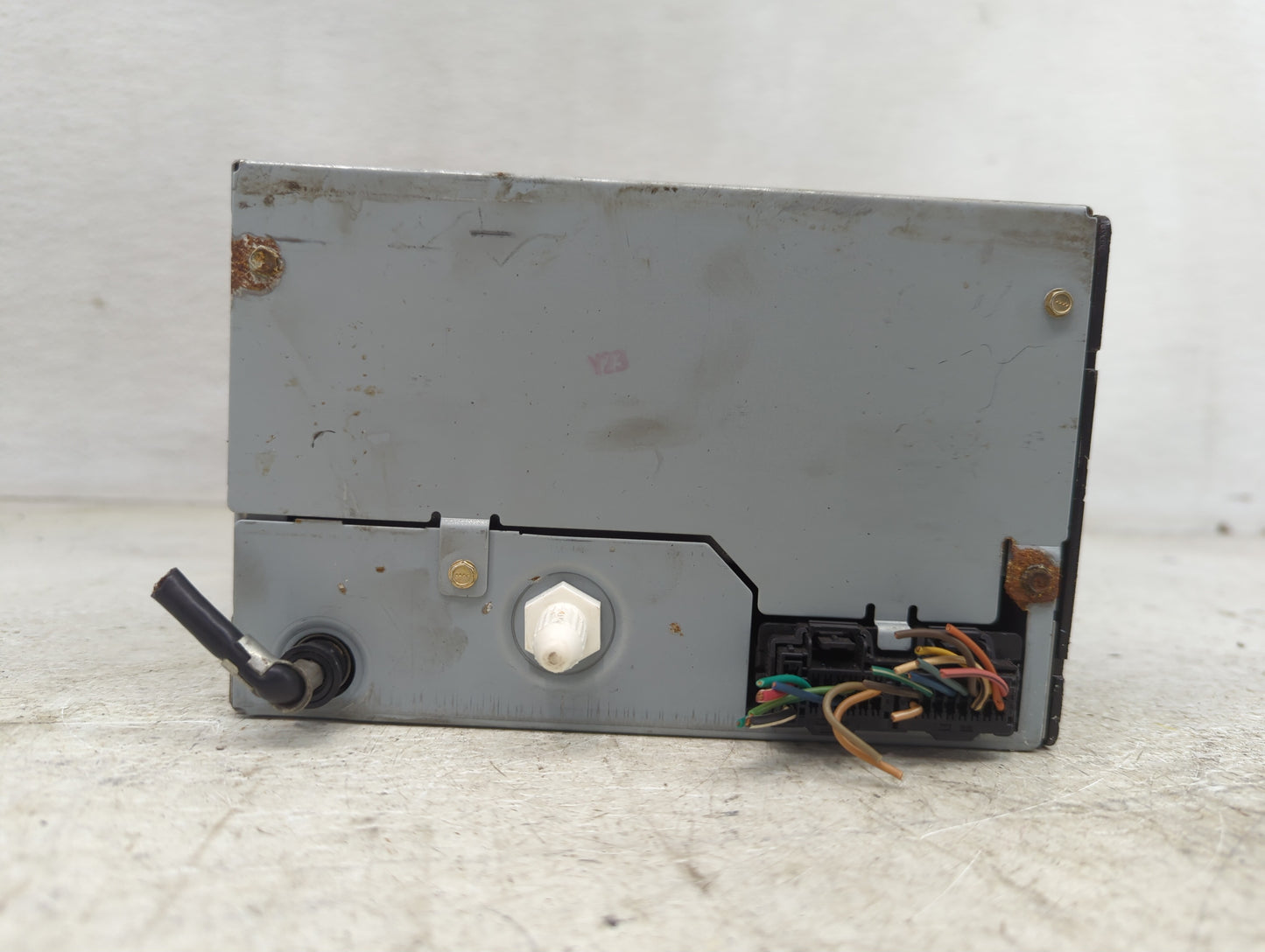 2009 Chevrolet Cobalt Radio AM FM Cd Player Receiver Replacement P/N:28152092 25834576 Fits OEM Used Auto Parts - Oemusedaut