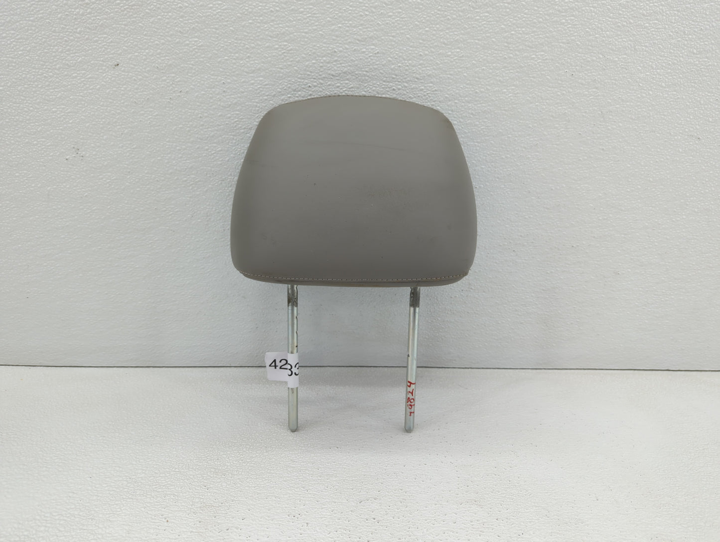 2006-2010 Chevrolet Cobalt Headrest Head Rest Rear Seat Grey - Oemusedautoparts1.com