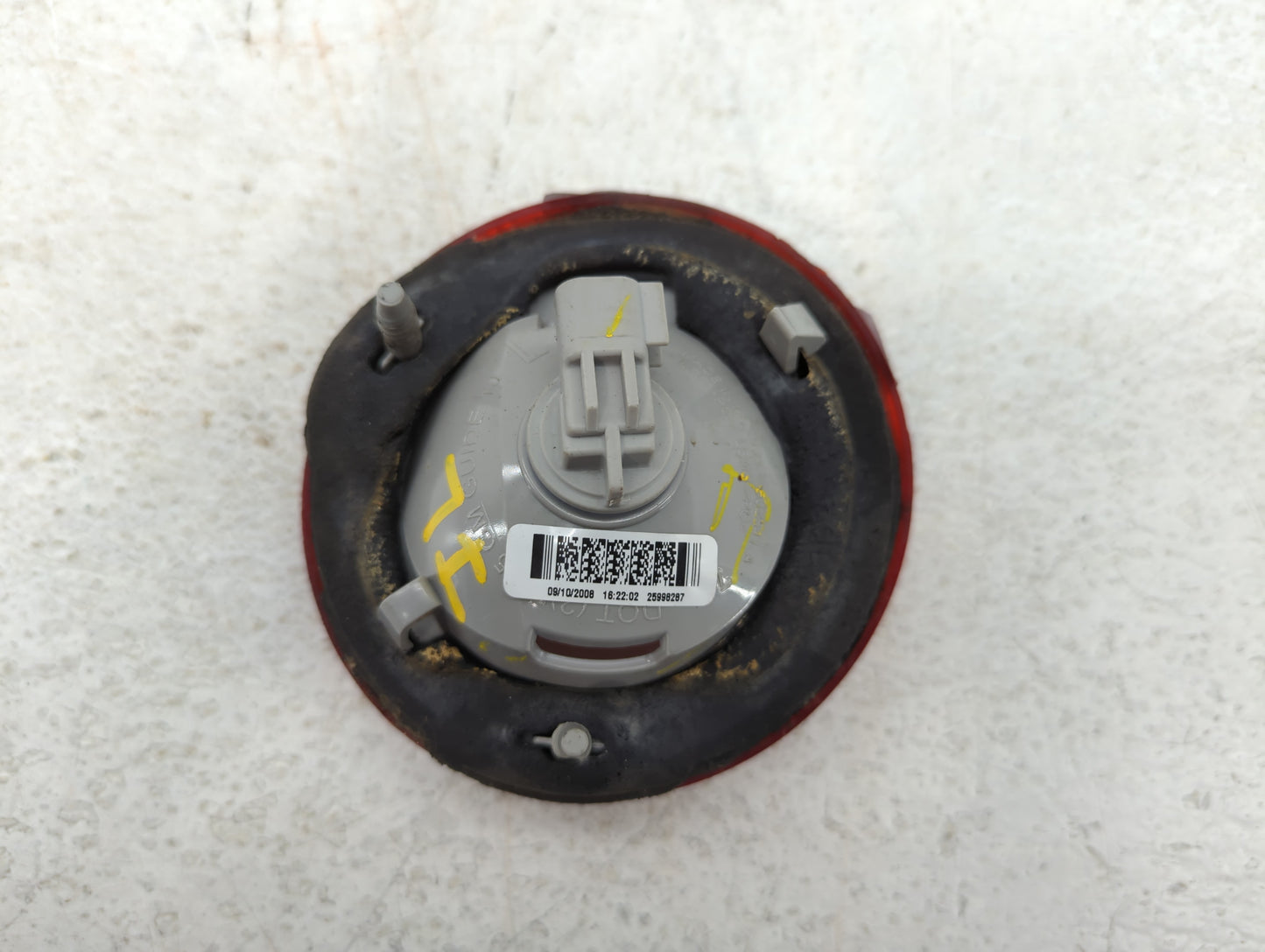 2005-2010 Chevrolet Cobalt Tail Light Assembly Driver Left OEM P/N:25998287 Fits Fits 2005 2006 2007 2008 2009 2010 OEM Used