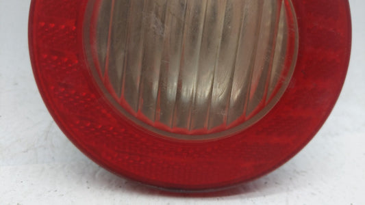 2009 Chevrolet Cobalt Tail Light Assembly Passenger Right OEM P/N:16532542 25998288 Fits Fits 2005 2006 2007 2008 2010 OEM Used Auto Parts