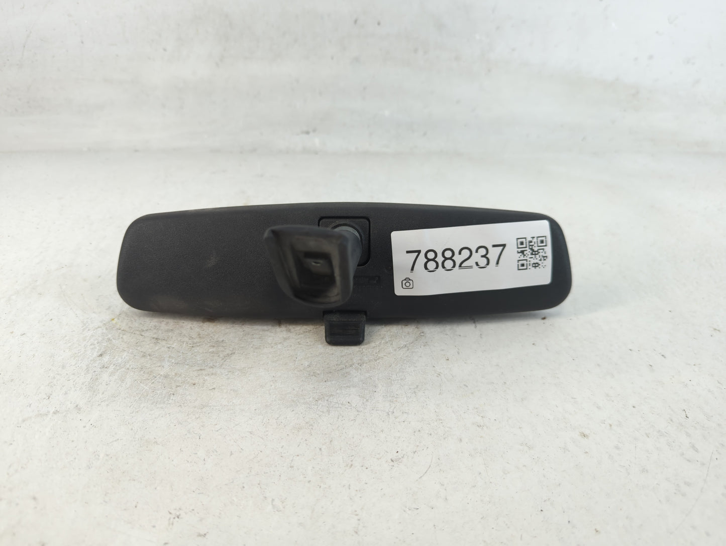 2003-2009 Chevrolet Express 2500 Interior Rear View Mirror Replacement OEM P/N:E8011083 Fits OEM Used Auto Parts - Oemusedau