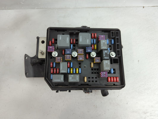 2006-2011 Chevrolet Impala Fusebox Fuse Box Panel Relay Module P/N:13663438-01 Fits Fits 2006 2007 2008 2009 2010 2011 OEM Used Auto Parts