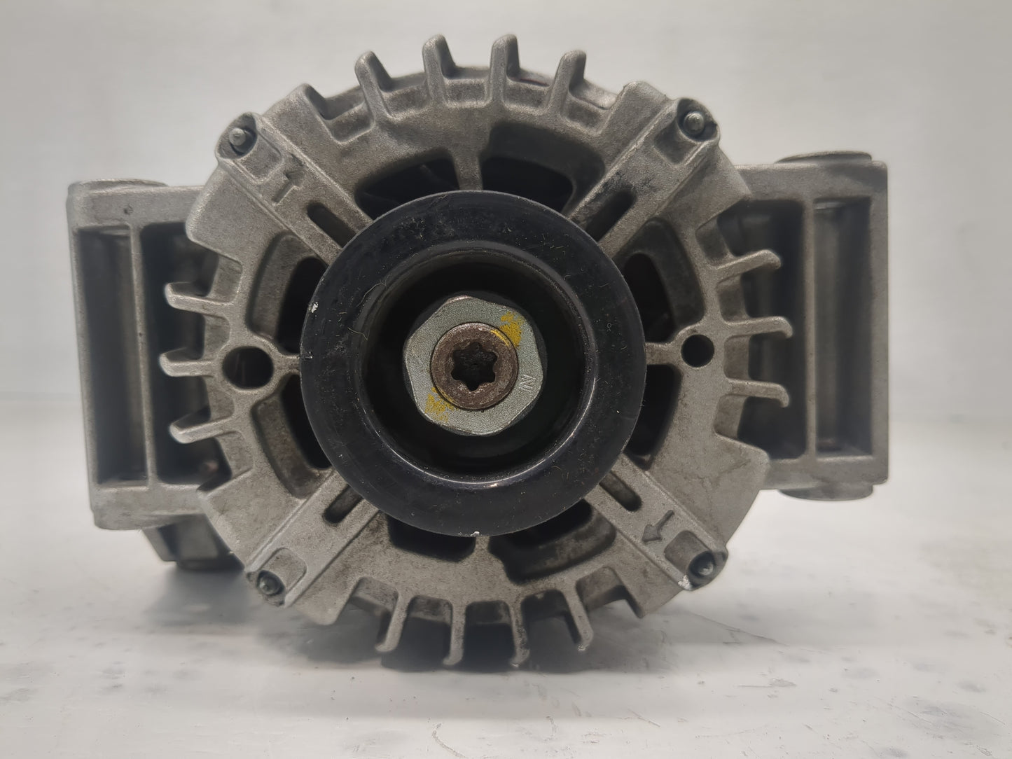 2008-2012 Chevrolet Malibu Alternator Replacement Generator Charging Assembly Engine OEM Fits Fits 2008 2009 2010 2011 2012