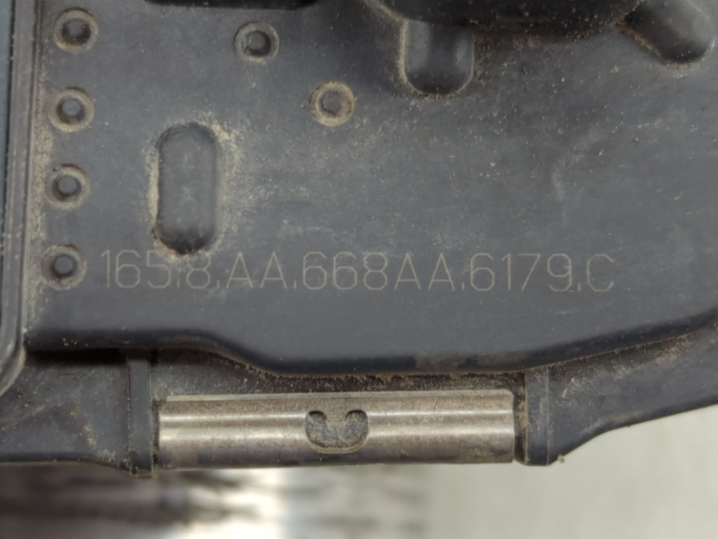 2008-2012 Chevrolet Malibu Throttle Body Fits Fits 2007 2008 2009 2010 2011 2012 OEM Used Auto Parts - Oemusedautoparts1.com