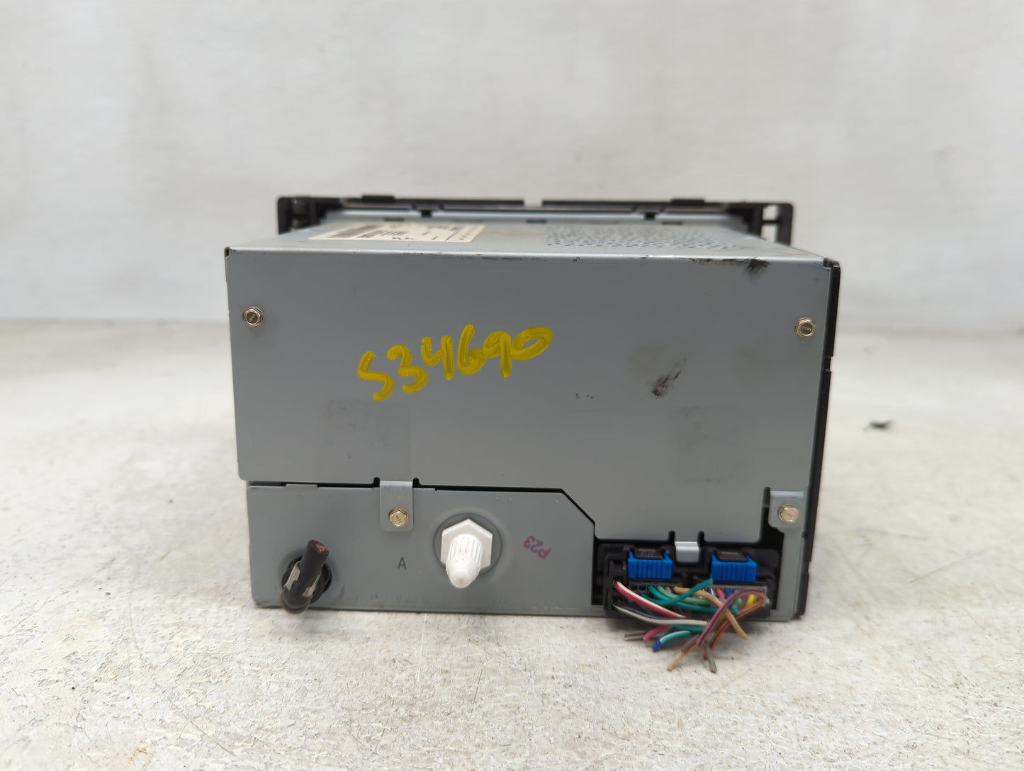 2008-2009 Chevrolet Malibu Radio AM FM Cd Player Receiver Replacement P/N:20834332 Fits Fits 2008 2009 OEM Used Auto Parts -