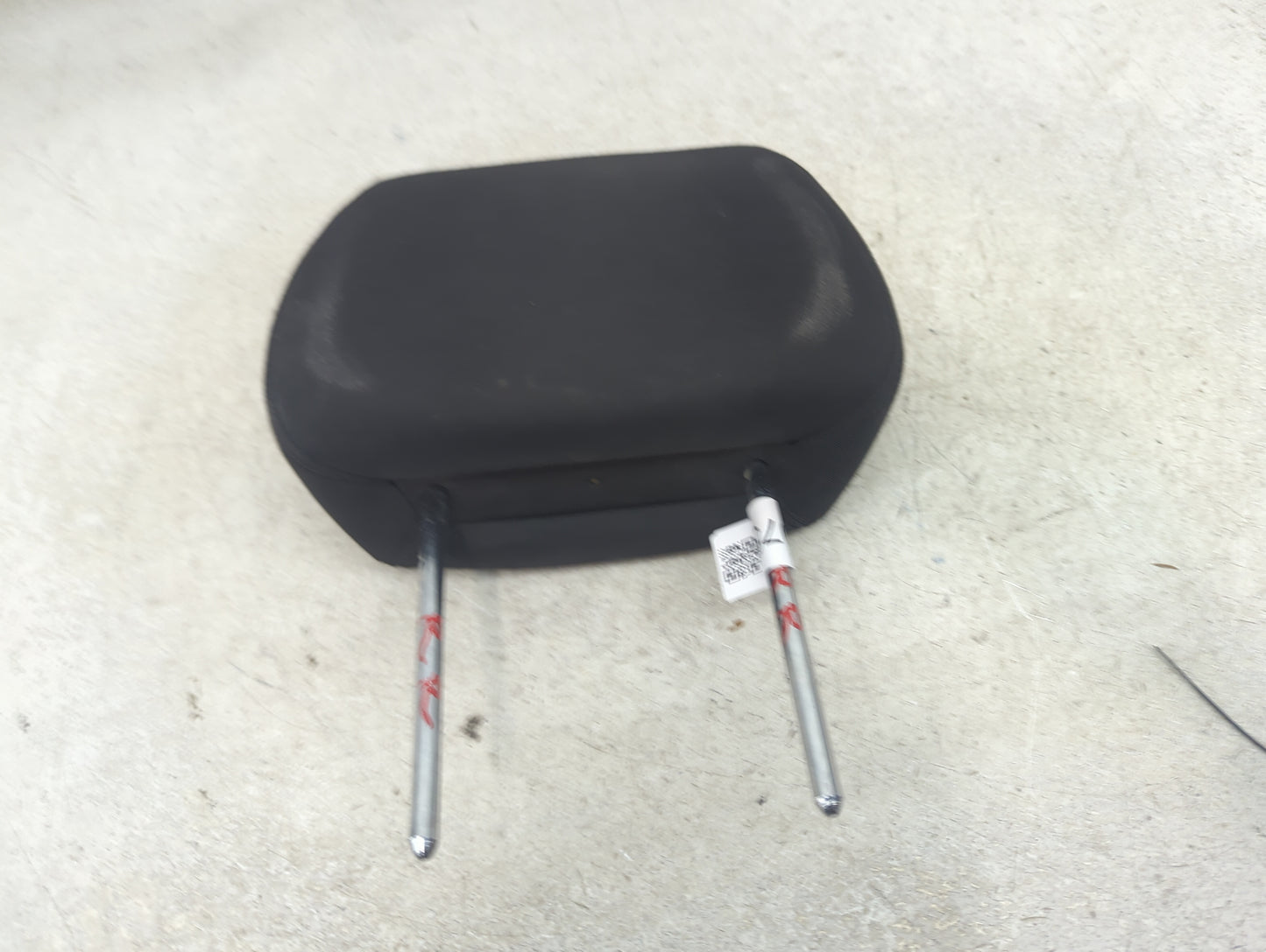 2009 Chevrolet Malibu Headrest Head Rest Rear Seat Fits OEM Used Auto Parts - Oemusedautoparts1.com
