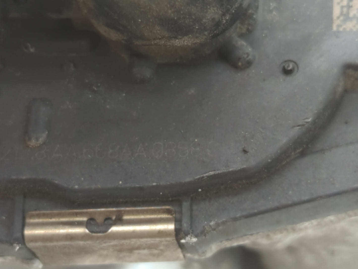 2008-2012 Chevrolet Malibu Throttle Body P/N:AA668AA0858 Fits Fits 2007 2008 2009 2010 2011 2012 OEM Used Auto Parts - Oemus