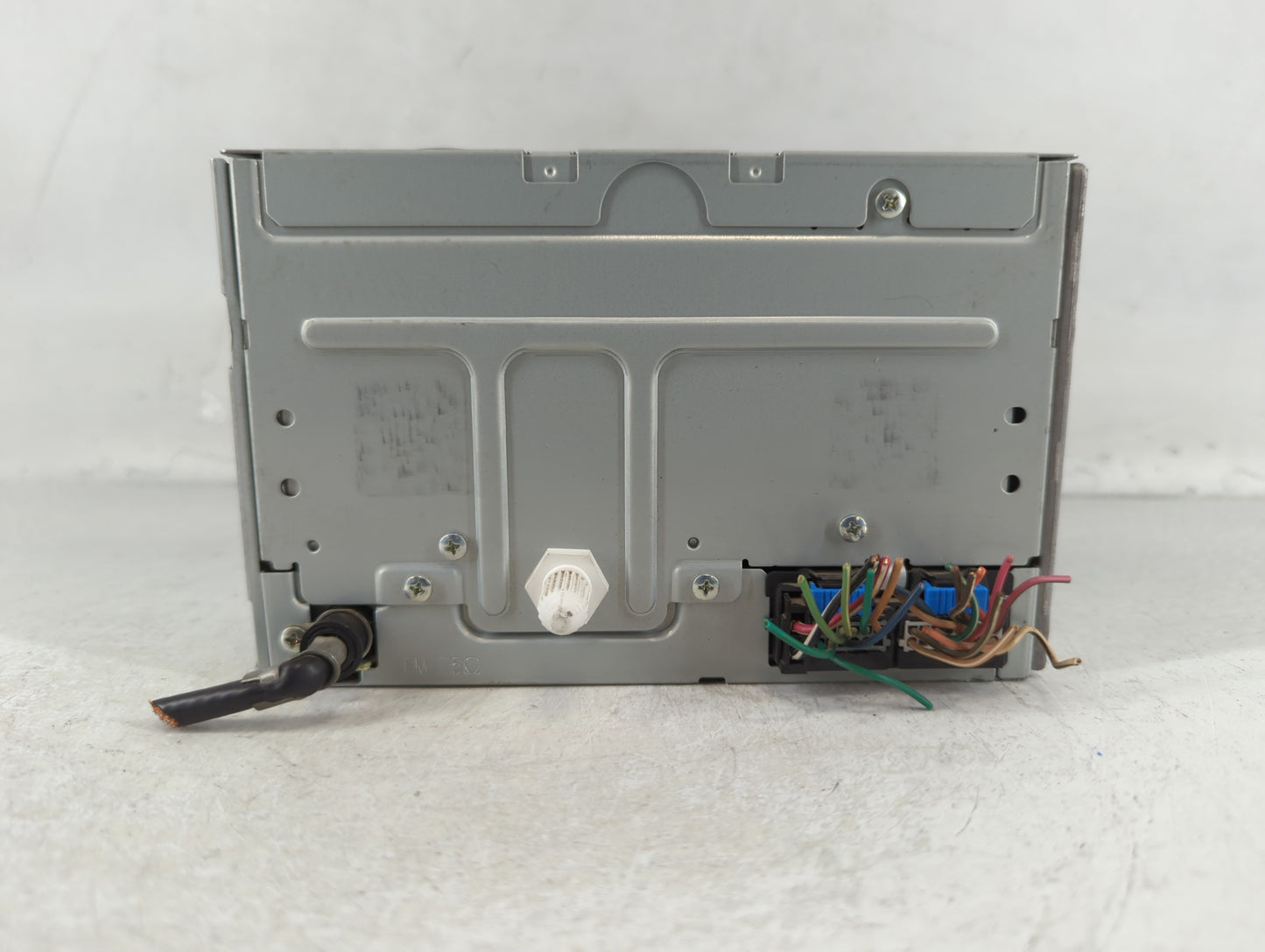 2009 Chevrolet Malibu Radio AM FM Cd Player Receiver Replacement P/N:25848865 Fits OEM Used Auto Parts - Oemusedautoparts1.c