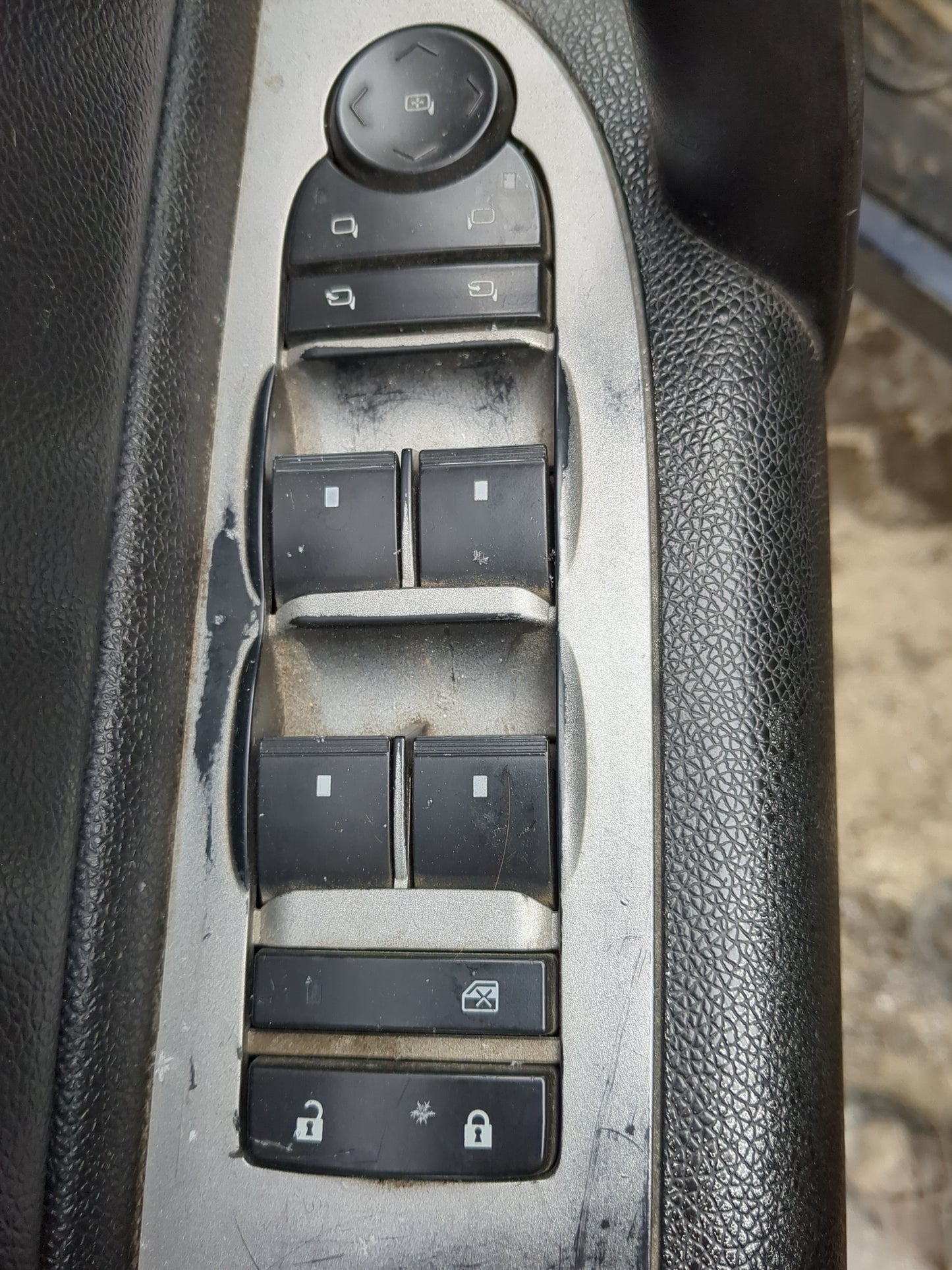 2009 Chevrolet Silverado 1500 Master Power Window Switch Replacement Driver Side Left Fits OEM Used Auto Parts - Oemusedauto
