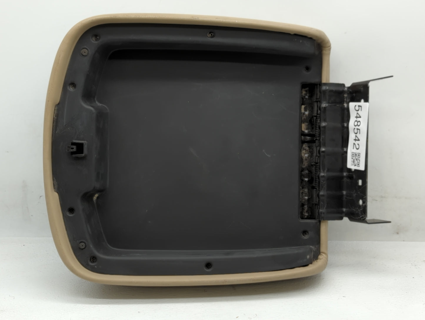 2009 Chevrolet Silverado 1500 Center Console Armrest Cover Lid Fits OEM Used Auto Parts - Oemusedautoparts1.com