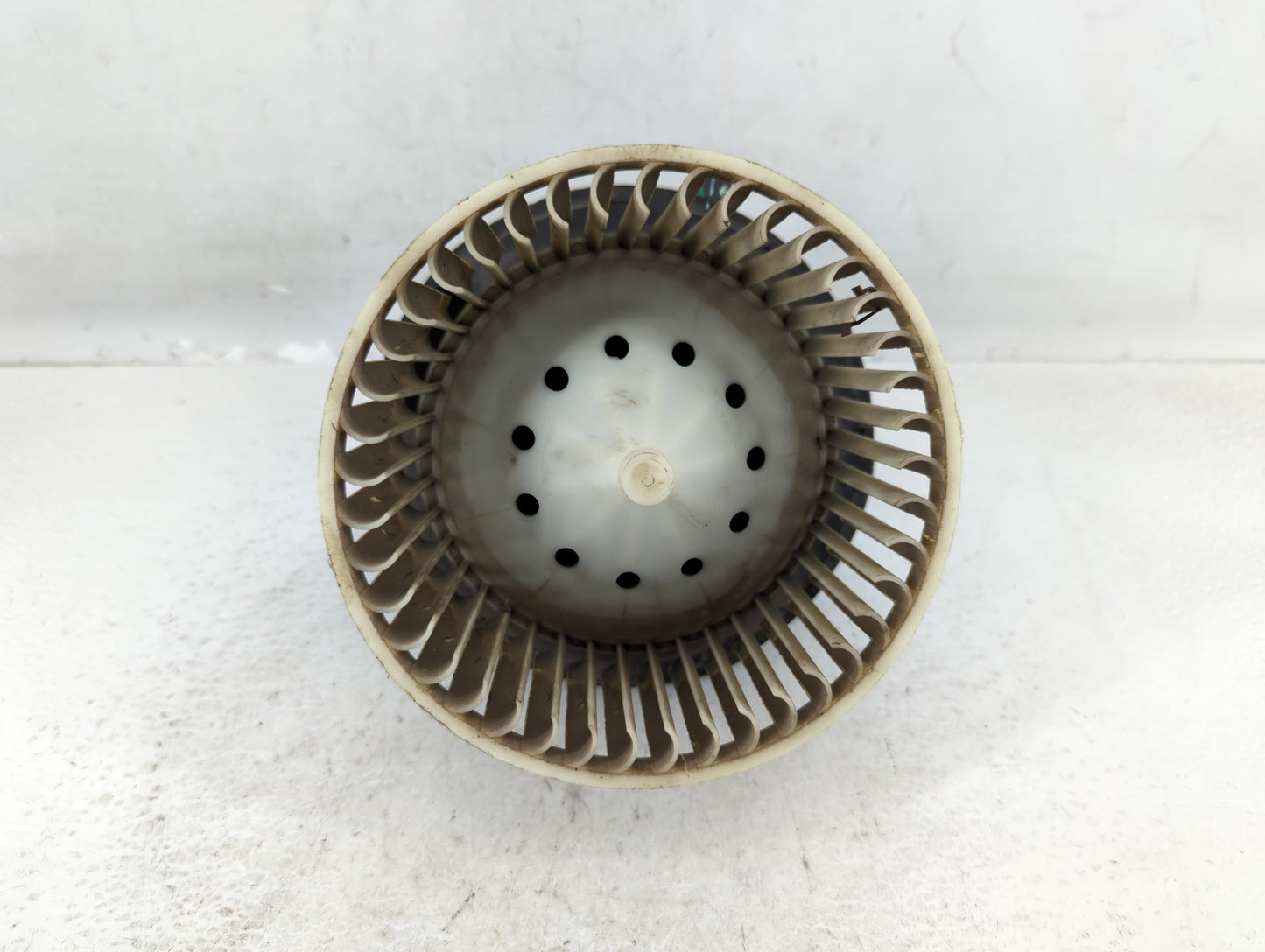 2003-2013 Chevrolet Silverado 1500 Heater AC Blower Motor P/N:52408152 Fits OEM Used Auto Parts - Oemusedautoparts1.com