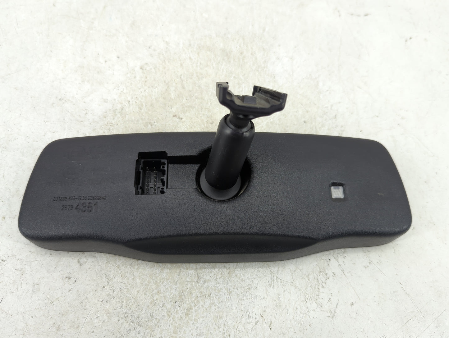 2009 Chevrolet Suburban 1500 Interior Rear View Mirror Replacement OEM P/N:25794381 Fits OEM Used Auto Parts - Oemusedautopa