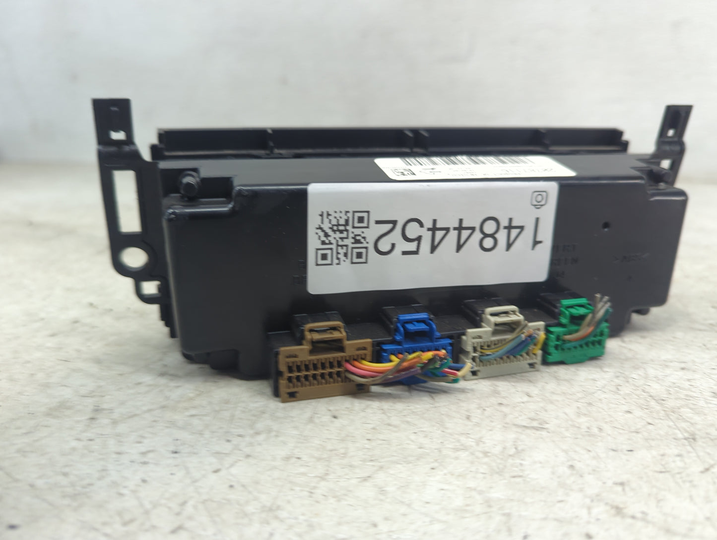 2009 Chevrolet Tahoe Climate Control Module Temperature AC/Heater Replacement P/N:20817183 Fits Fits 2007 2008 OEM Used Auto