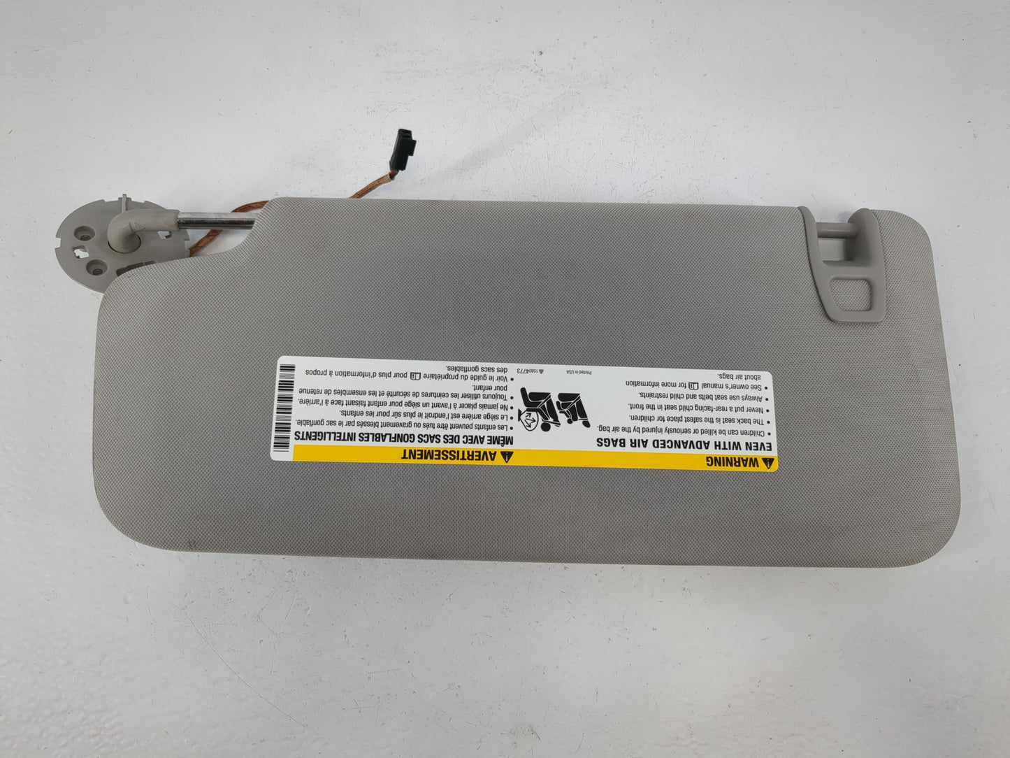 2009 Chevrolet Traverse Sun Visor Shade Replacement Passenger Right Mirror Fits OEM Used Auto Parts - Oemusedautoparts1.com