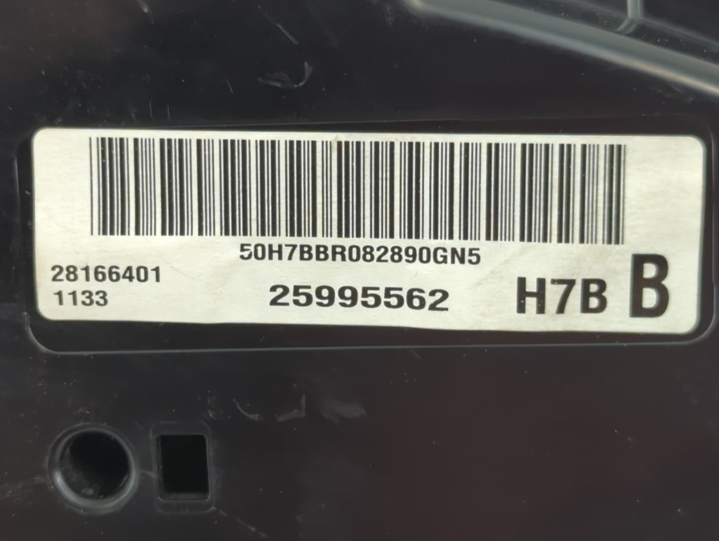 2009 Chevrolet Traverse Instrument Cluster Speedometer Gauges P/N:25995562 Fits OEM Used Auto Parts - Oemusedautoparts1.com