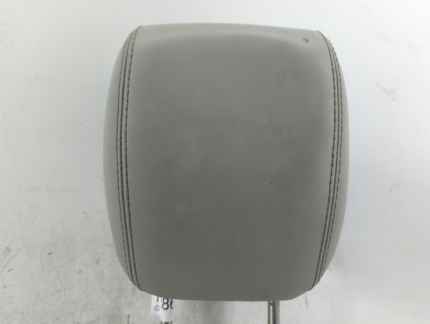 2009 Chevrolet Traverse Headrest Head Rest Front Driver Seat Gray - Oemusedautoparts1.com