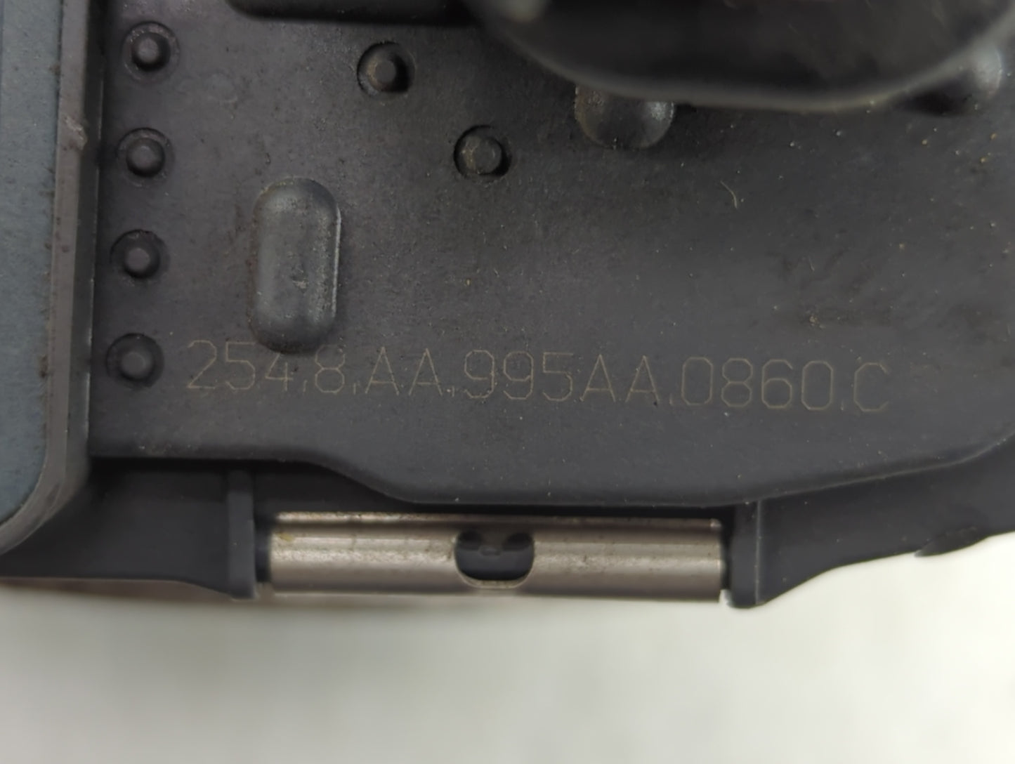 2009 Chevrolet Traverse Throttle Body P/N:2548AA 995AA Fits Fits 2007 2008 2010 2011 OEM Used Auto Parts - Oemusedautoparts1