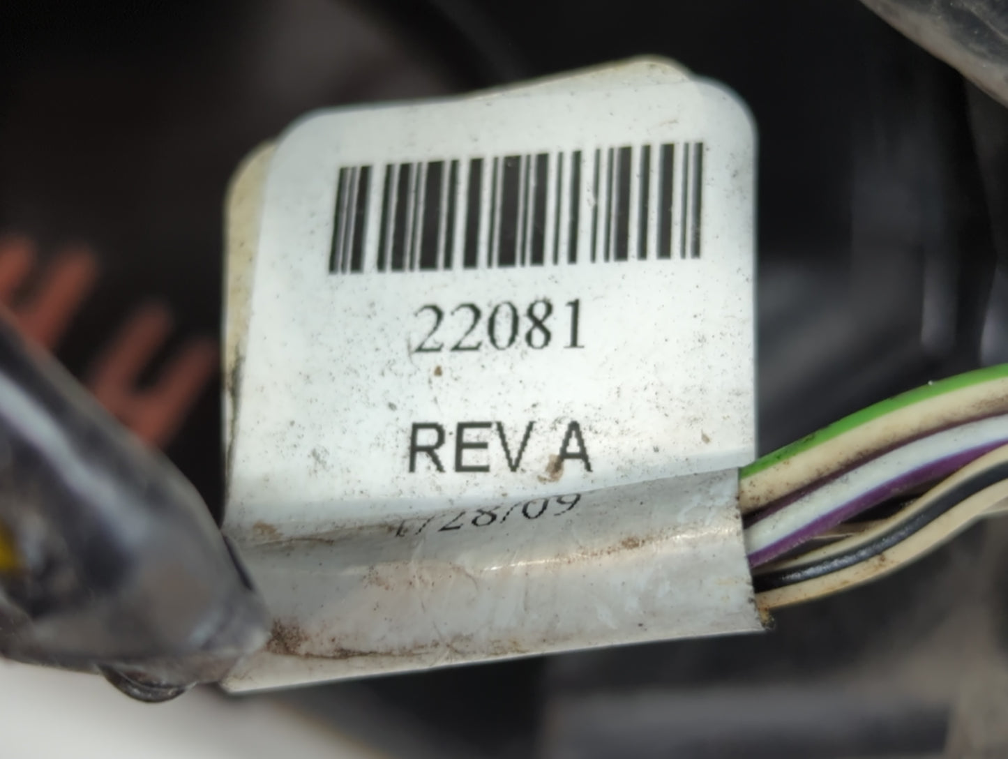 2008-2010 Chrysler 300 Tail Light Assembly Driver Left OEM P/N:22081 REVA Fits Fits 2008 2009 2010 OEM Used Auto Parts - Oem