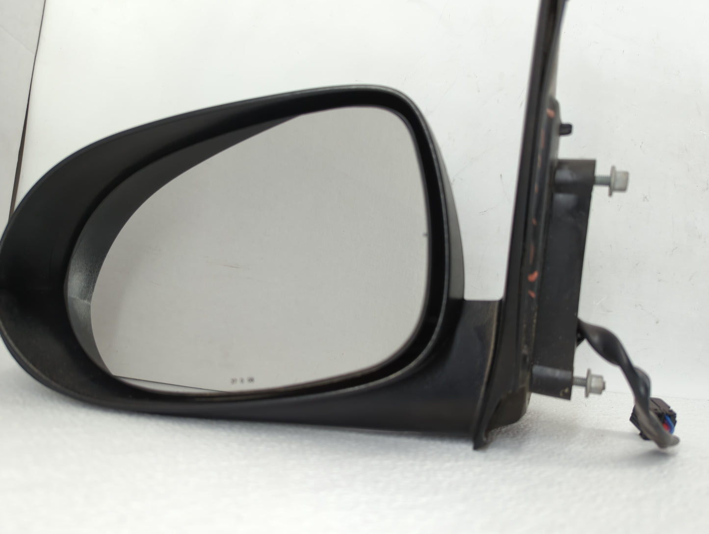 2007-2012 Dodge Caliber Driver Side View Mirror - Left Door Mirror OEM Used - Oemusedautoparts1.com