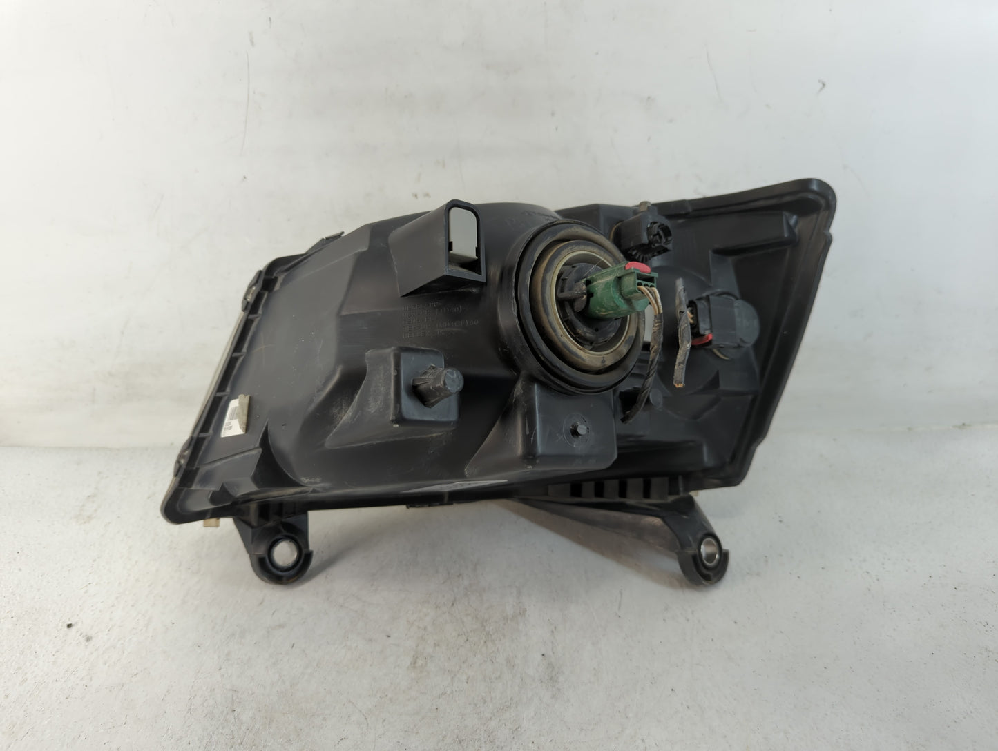 Dodge Caravan Passenger Right Oem Head Light Headlight Lamp - Oemusedautoparts1.com