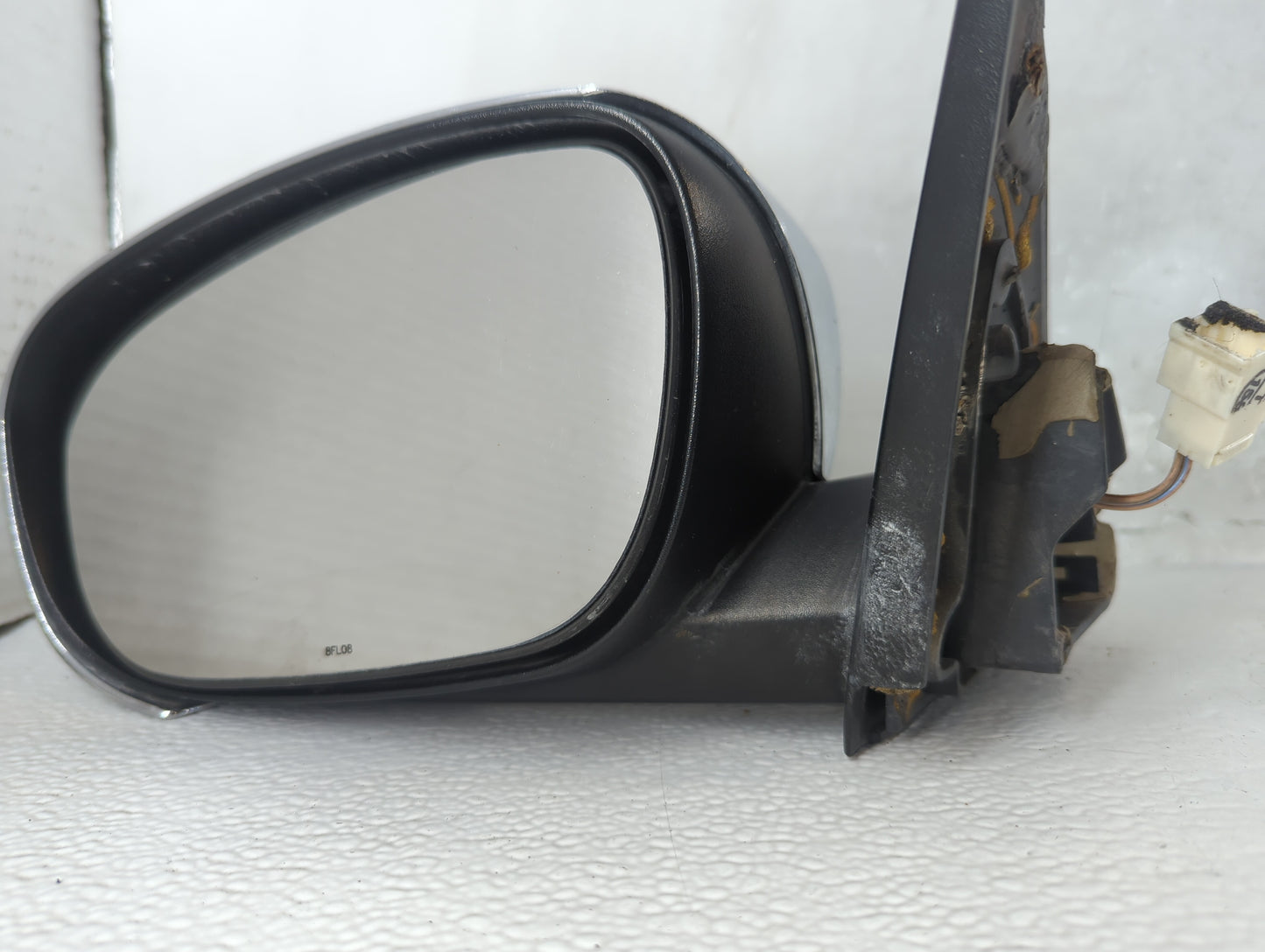 2006-2010 Dodge Charger Driver Side View Mirror - Left Door Mirror OEM Used - Oemusedautoparts1.com