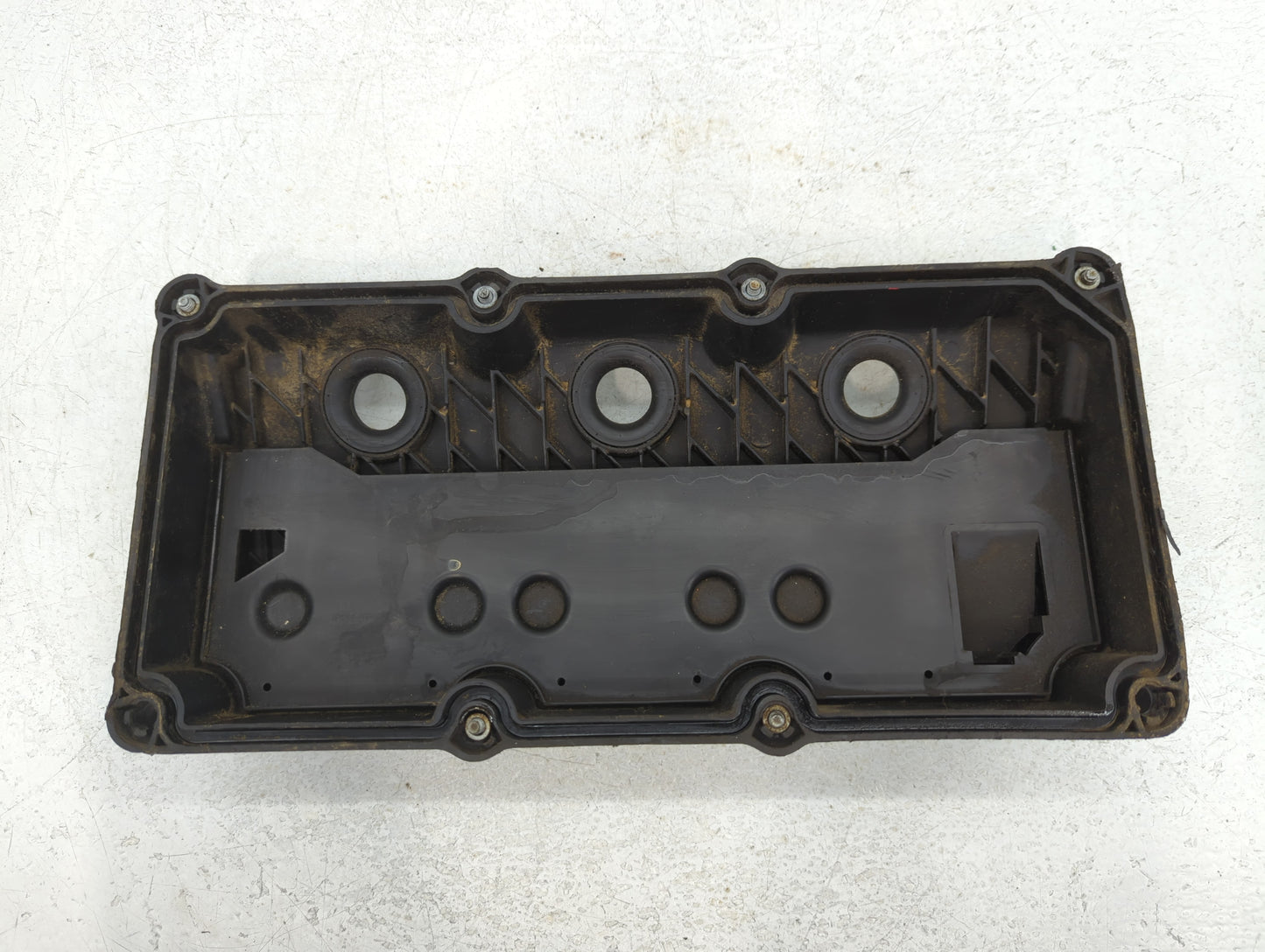 2009 Dodge Charger Driver Left Cylinder Head Valve Cover P/N:259800277 Fits OEM Used Auto Parts - Oemusedautoparts1.com