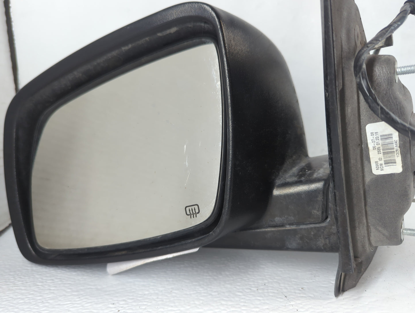 2009 Dodge Journey Driver Side View Mirror - Left Door Mirror OEM Used - Oemusedautoparts1.com