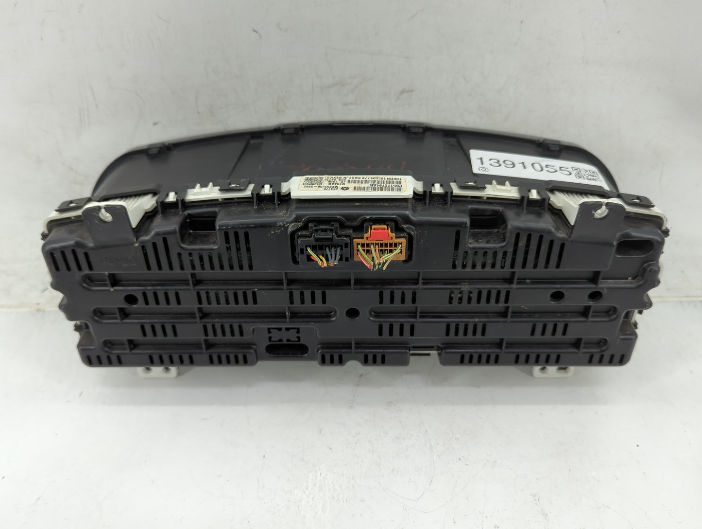 2009 Dodge Journey Instrument Cluster Speedometer Gauges P/N:P05172794AB Fits OEM Used Auto Parts - Oemusedautoparts1.com